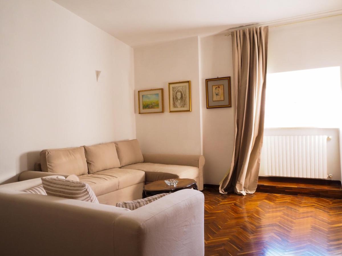 Terrazza Cavour Apartment Bari Exterior photo